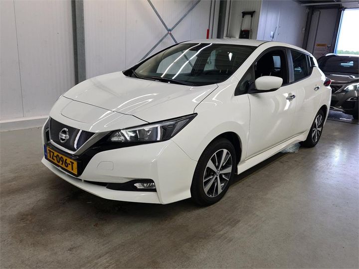 NISSAN LEAF 2018 sjnfaaze1u0038434