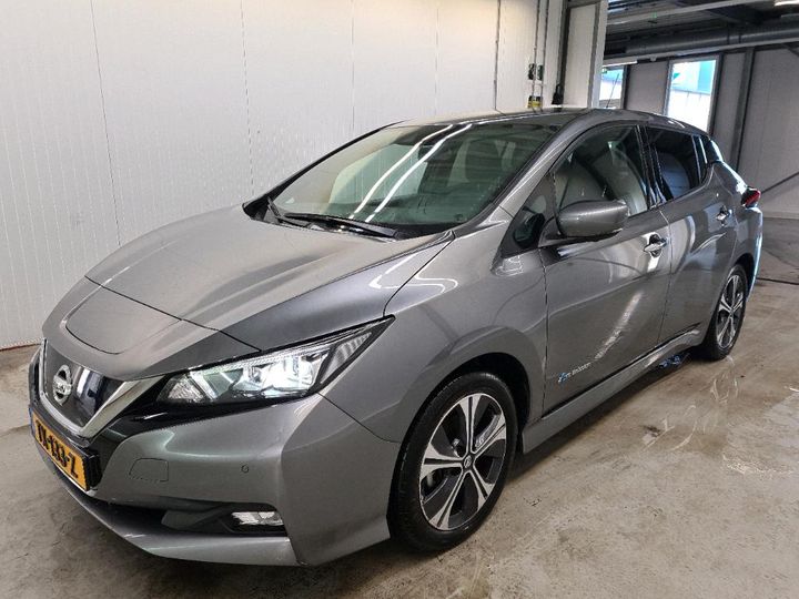 NISSAN LEAF 2018 sjnfaaze1u0038690