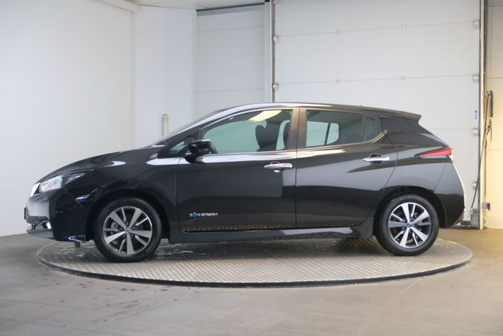 NISSAN LEAF 2018 sjnfaaze1u0038812