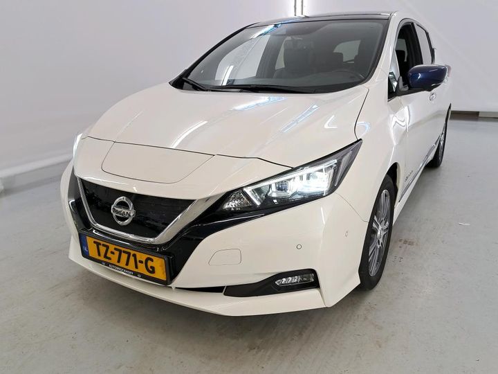 NISSAN LEAF 2018 sjnfaaze1u0039603