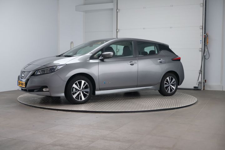 NISSAN LEAF 2018 sjnfaaze1u0041863