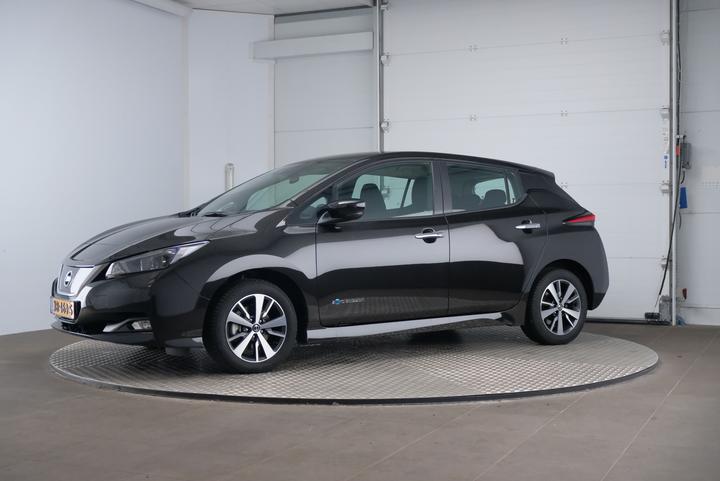 NISSAN LEAF 2018 sjnfaaze1u0041865