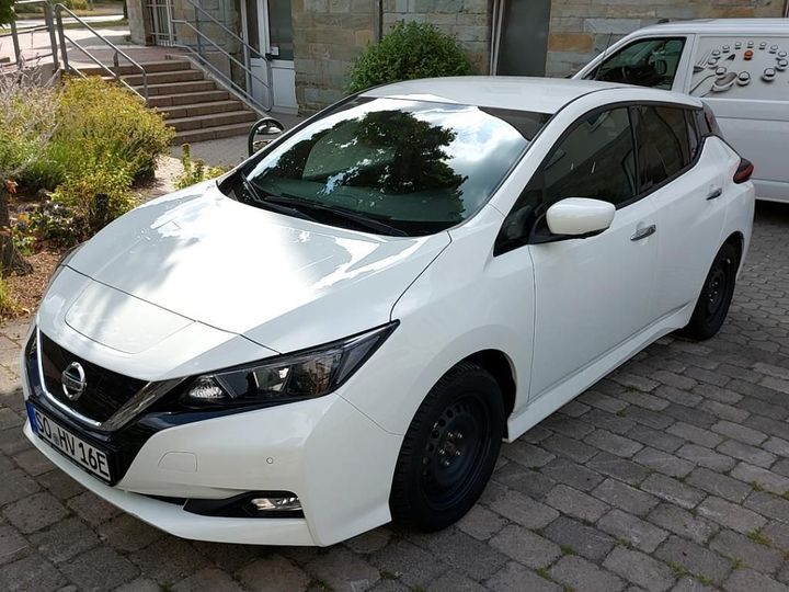 NISSAN LEAF 2019 sjnfaaze1u0058443