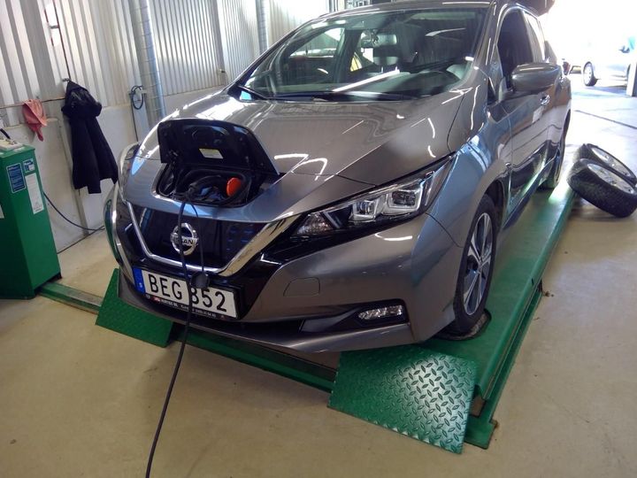 NISSAN LEAF 2019 sjnfaaze1u0063114