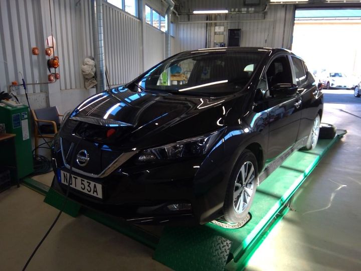 NISSAN LEAF 2020 sjnfaaze1u0101952