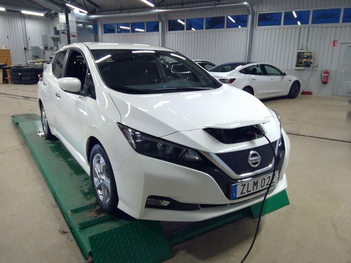 NISSAN LEAF 2020 sjnfaaze1u0111912