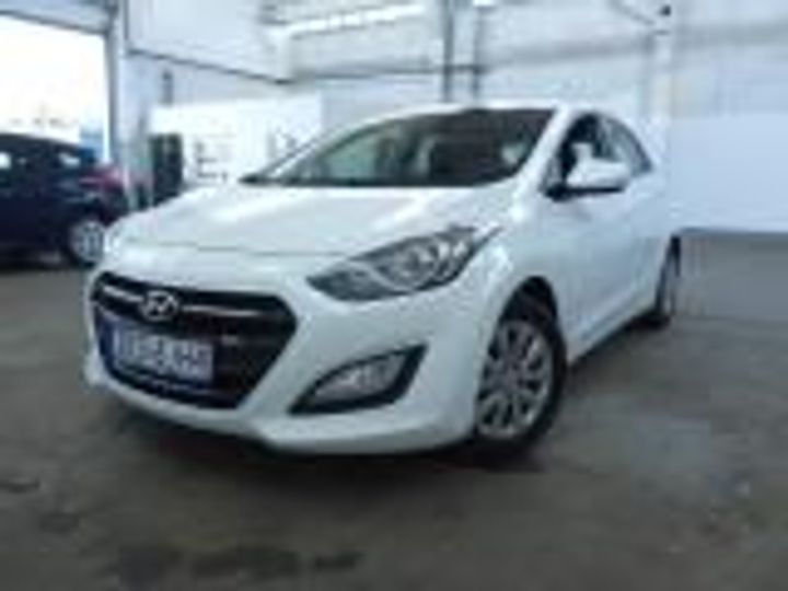 HYUNDAI I30 2016 tmad251rahj340243