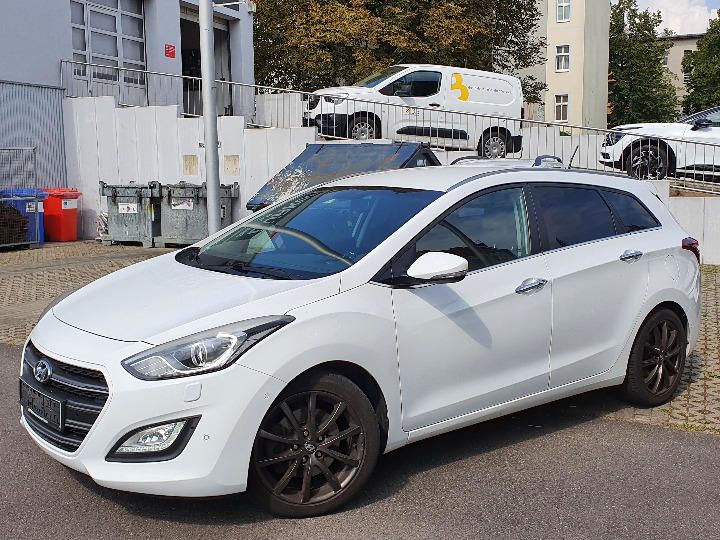 HYUNDAI I30 CW 2015 tmad381uggj097174