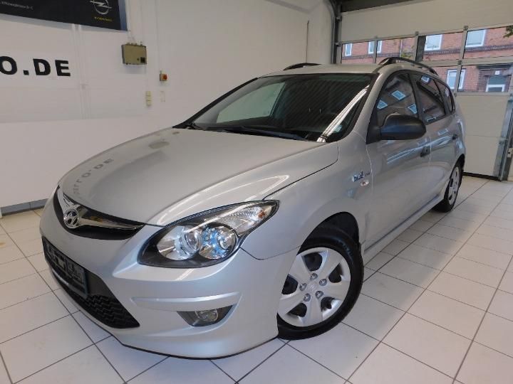 HYUNDAI I30 CW 2010 tmadb81cabj046625