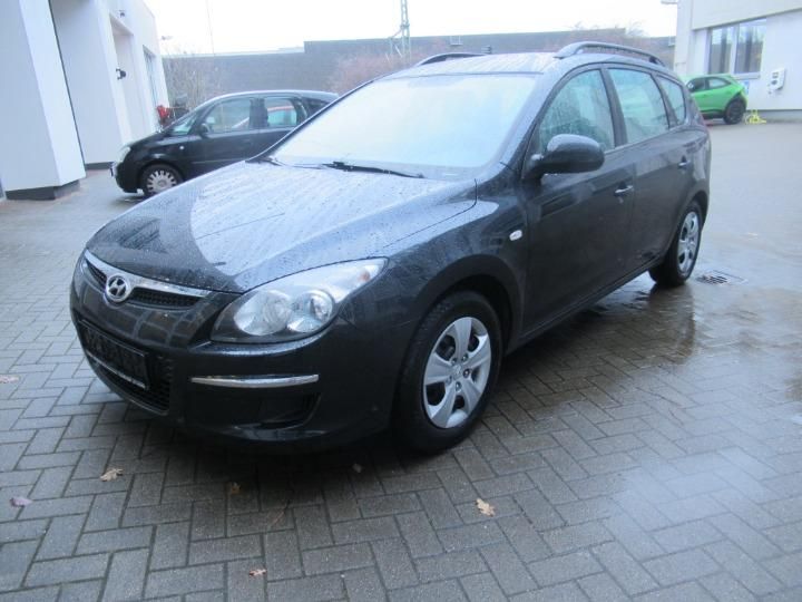 HYUNDAI I30 CW 2009 tmadb81cp9j006724