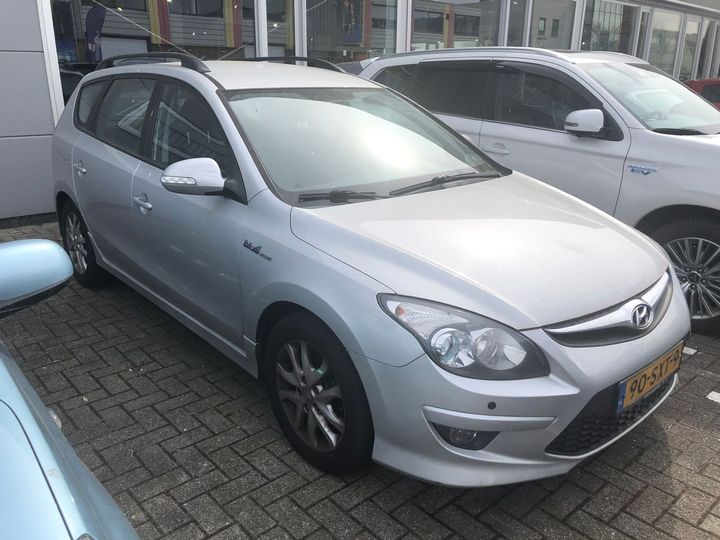 HYUNDAI I30 CW 2012 tmadc81cacj083187