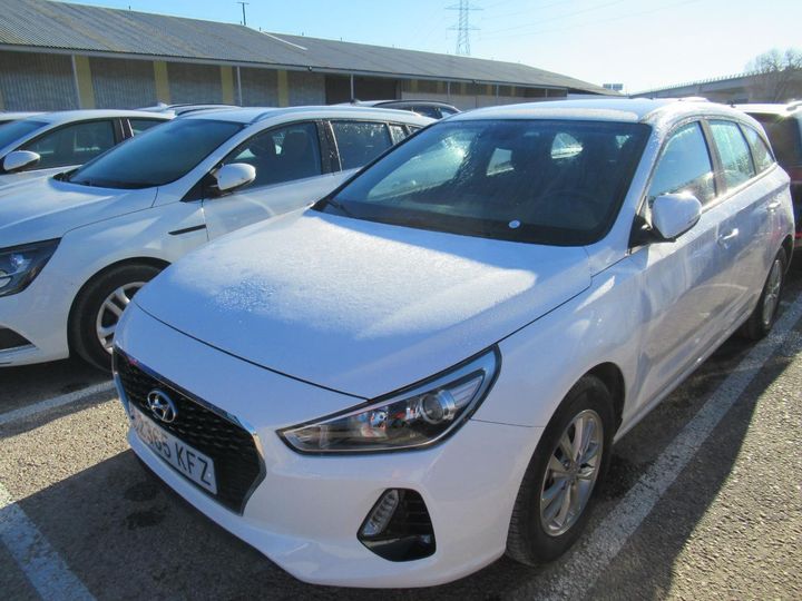 HYUNDAI I30 2017 tmah2817ajj012323