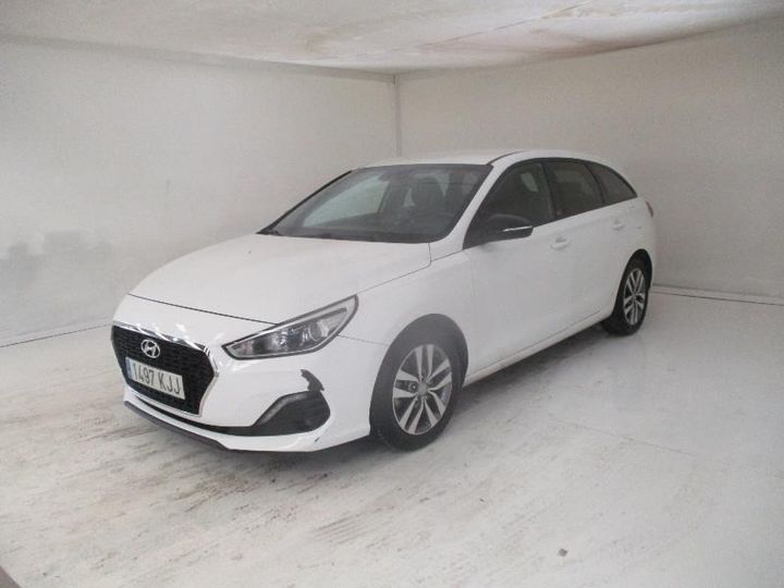 HYUNDAI I30 2018 tmah2817ajj025825