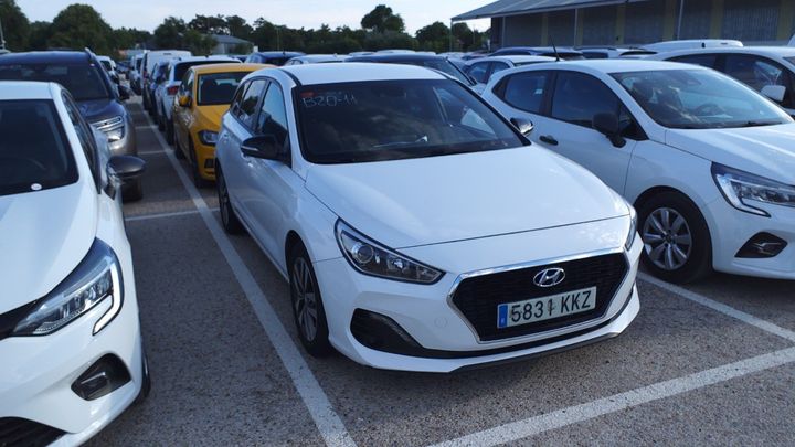 HYUNDAI I30 2018 tmah2817ajj030931