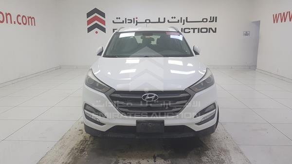 HYUNDAI TUCSON 2016 tmaj28133gj013176