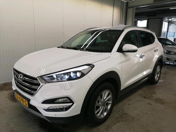 HYUNDAI TUCSON 2017 tmaj3815ahj300221