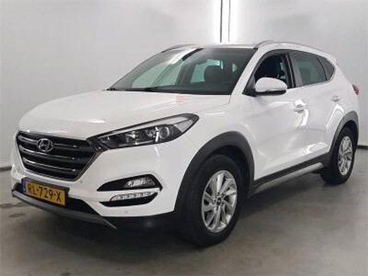 HYUNDAI TUCSON 2018 tmaj3815gjj570304