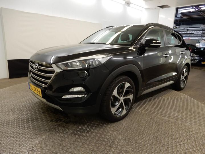 HYUNDAI TUCSON 2018 tmaj3815gjj587515