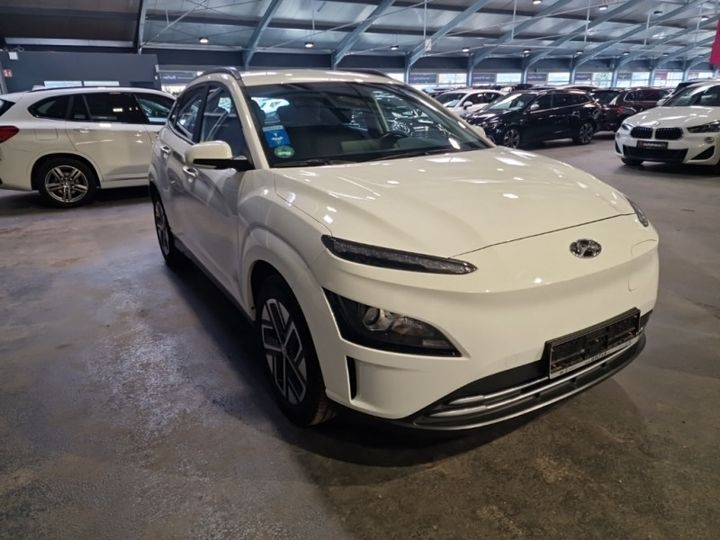 HYUNDAI KONA 2022 tmak281hfmj035847