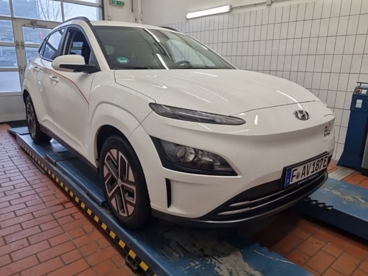 HYUNDAI KONA 2021 tmak281hfmj038515