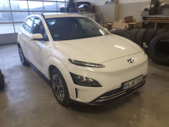 HYUNDAI KONA 2022 tmak281hfnj046831