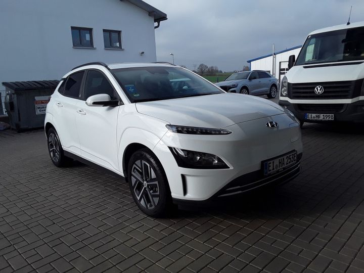 HYUNDAI KONA 2022 tmak281hfnj050206