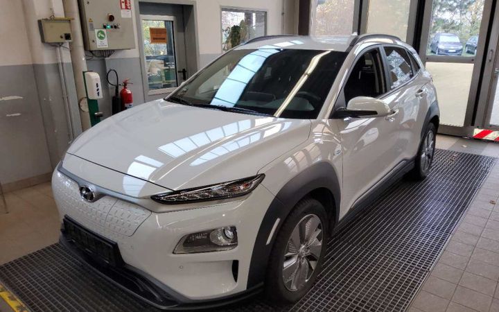 HYUNDAI KONA (OS)(2017-&GT) 2020 tmak381gflj018271