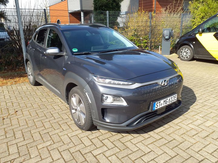 HYUNDAI KONA 2021 tmak381gflj019097