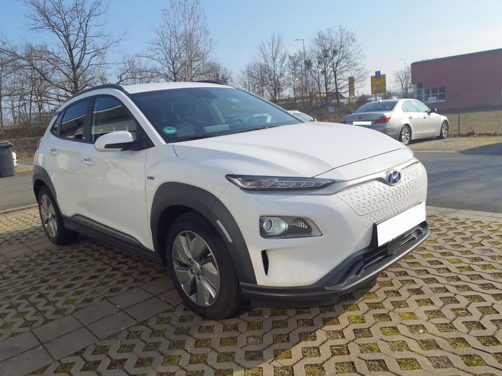 HYUNDAI KONA 2021 tmak381gflj020189