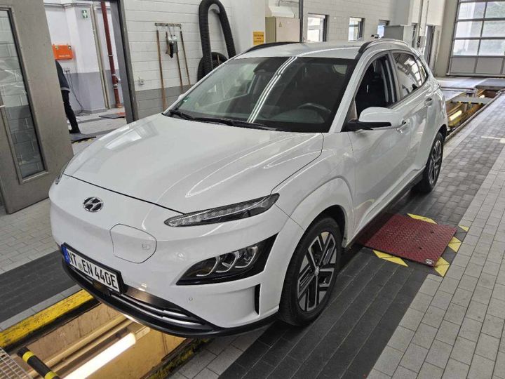 HYUNDAI KONA EV 2022 tmak381gfnj051695