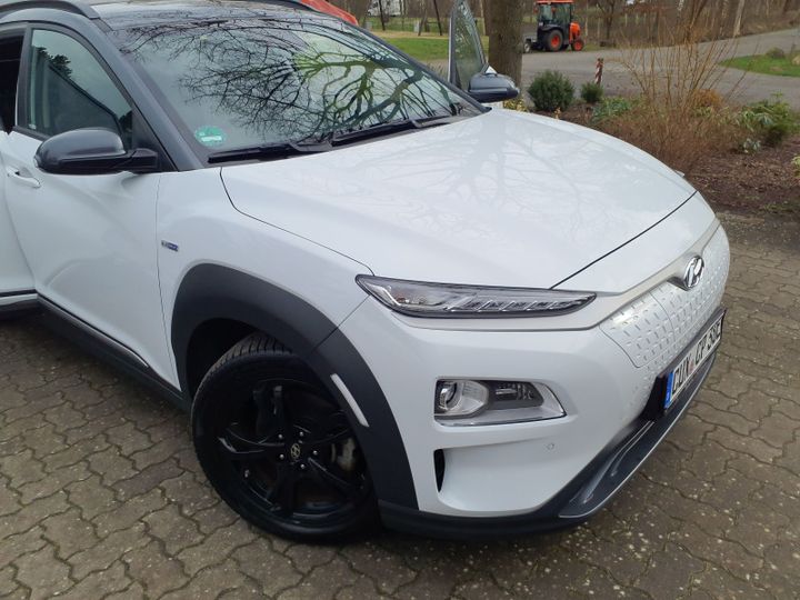 HYUNDAI KONA 2021 tmak581gflj009612