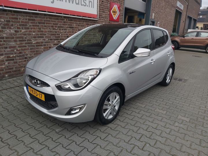 HYUNDAI IX20 2013 tmapu81cacj061479