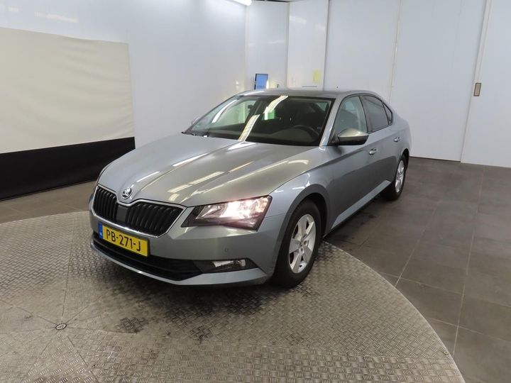 SKODA SUPERB 2017 tmbaa9np7h7552089