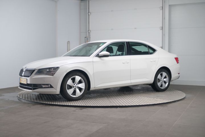 SKODA SUPERB 2017 tmbaa9np8h7553994