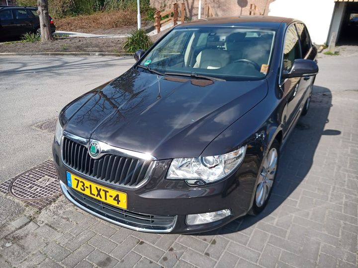 SKODA SUPERB 2010 tmbab73t1a9019456