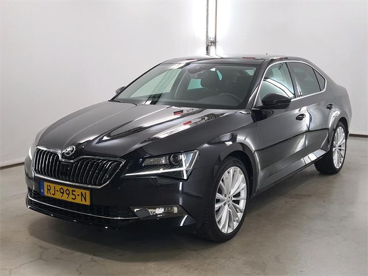 SKODA SUPERB 2018 tmbab9np1j7509225