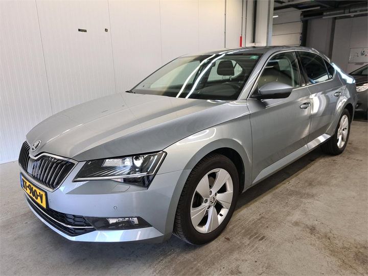 SKODA SUPERB 2017 tmbab9np2h7502276