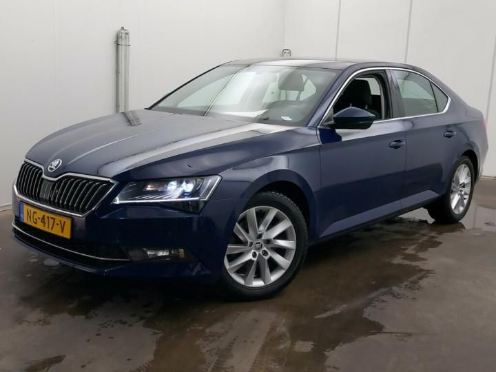 SKODA SUPERB 2017 tmbab9np2h7517649