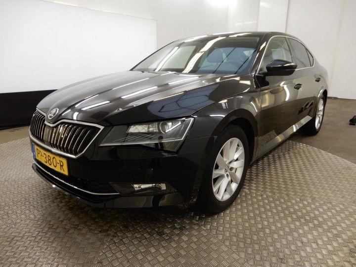 SKODA SUPERB 2017 tmbab9np4j7514628