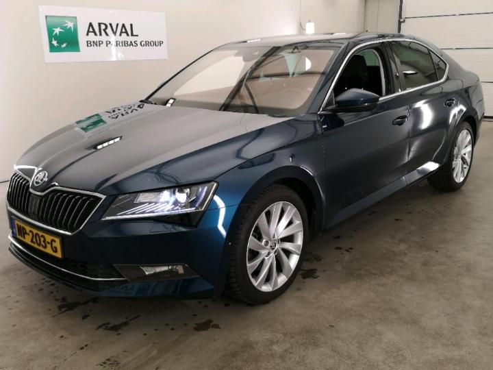 SKODA SUPERB 2017 tmbab9np5h7538799