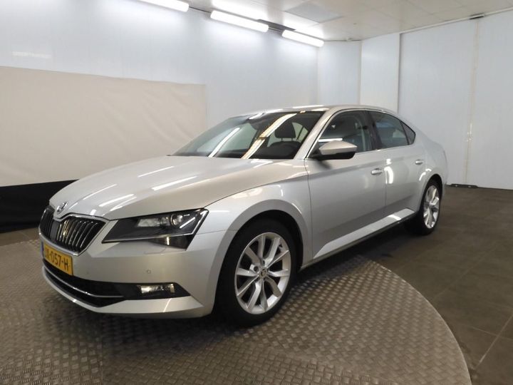 SKODA SUPERB 2016 tmbab9np7g7092685