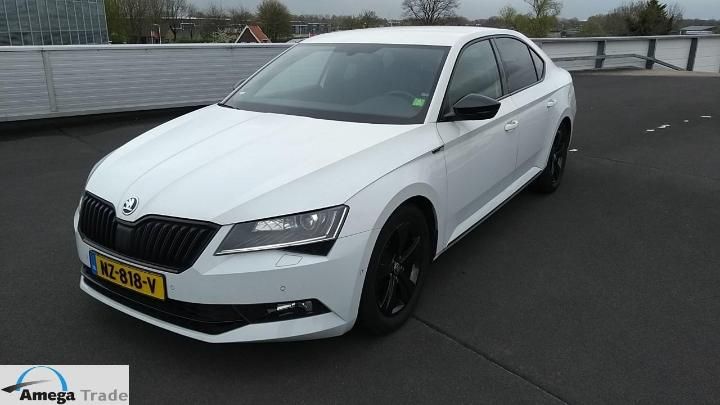 SKODA SUPERB 2017 tmbab9np8h7552843