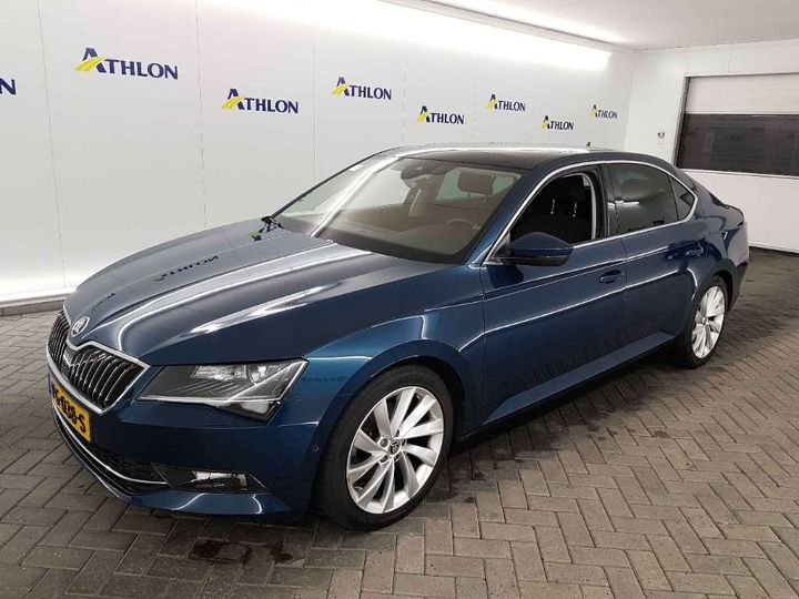 SKODA SUPERB 2017 tmbab9npxh7557316