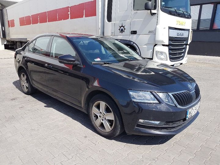 SKODA OCTAVIA 2017 tmbac7ne1j0022020