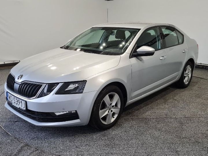 SKODA OCTAVIA 2017 tmbac7ne5j0071902