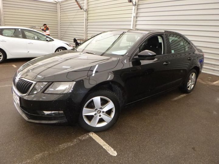 SKODA OCTAVIA 2017 tmbac7ne7j0060237