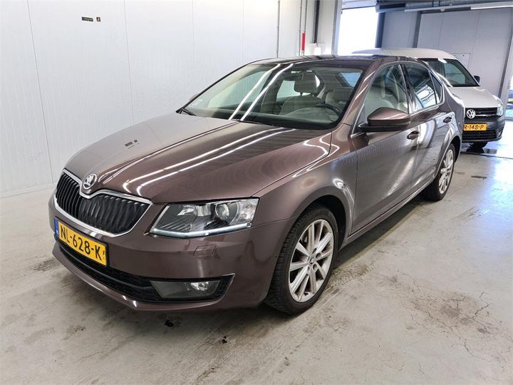 SKODA OCTAVIA 2017 tmbac9ne0h0160413