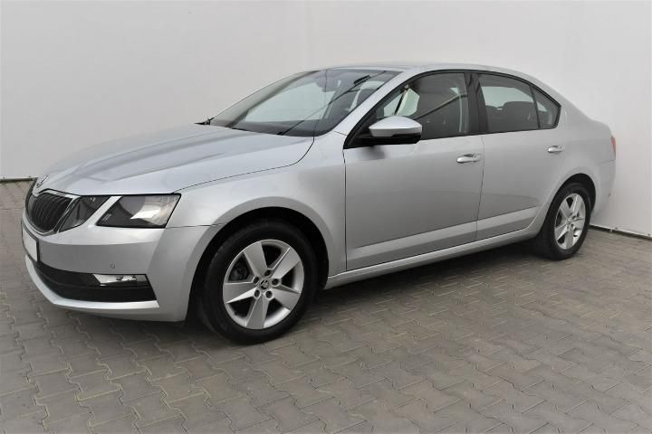 SKODA OCTAVIA 2018 tmbac9ne0j0262574