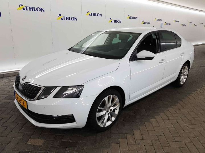 SKODA OCTAVIA 2018 tmbac9ne1j0341445