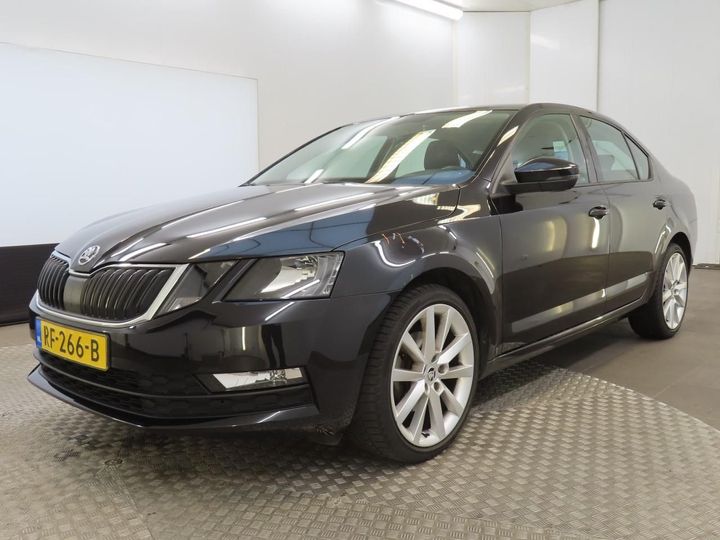 SKODA OCTAVIA 2018 tmbac9ne4j0165572